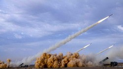 Xung đột dữ dội ở Nagorno-Karabakh đã khiến Armenia tiêu hao vũ khí đạn dược rất lớn, phải cầu cứu Nga hỗ trợ (Ảnh: Sohu).