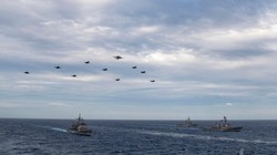 Hai nhóm tác chiến tàu sân bay Mỹ tập trận trên Biển Đông hôm 9/2 (Ảnh: HĐ7).