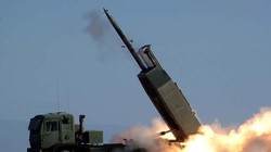 Hệ thống tên lửa phóng loạt đa nòng M142 nằm trong số vũ khí được Mỹ giao cho Đài Loan lần này (Ảnh: Đông Phương).