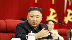 Nhà lãnh đạo Triều Tiên Kim Jong-un nghiêm khắc phê phán các quan chức kém cỏi và lơ là trong công tác chống dịch (Ảnh: KCNA)