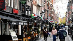 Sau hai tuần bỏ phong tỏa, từ ngày 10/7 Hà Lan lại siết chặt các biện pháp phòng dịch (Ảnh: Reuters).