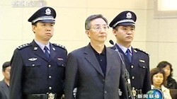 Bí thư Thượng Hải Trần Lương Vũ bị đưa ra xét xử và nhận án 18 năm tù năm 2008 (Ảnh: Deutsche Welle).