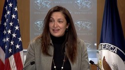 Bà Uzra Zeya Thứ trưởng Ngoại giao được giao kiêm nhiệm chức Điều phối viên đặc biệt vấn đề Tây Tạng (Ảnh: Ifeng).