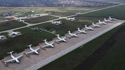 Hơn 70 máy bay vận tải chiến lược của Nga được huy động tham gia chiến dịch không vận lực lượng của CSTO đến và rút khỏi Kazakhstan (Ảnh: Sohu).