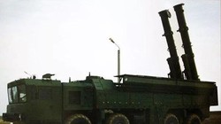 Mỗi xe phóng tên lửa hành trình Iskander-K với 2 quả đạn (Ảnh: Sina).