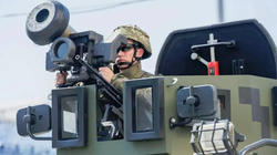 Ông Biden dự tính viện trợ gấp thêm 39,8 tỉ USD trong đó có 20 tỉ USD quân sự cho Ukraine (Ảnh: AP).