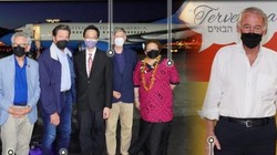 Ông Edward Markey (phải) cùng đoàn nghị sĩ lưỡng đảng Hoa Kỳ tới Đài Bắc tối 14/8 bắt đầu chuyến thăm Đài Loan (Ảnh: Đông Phương).