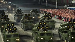  New York Times ngày 5/9 dẫn nguồn tin tình báo Mỹ nói Nga đang mua tên lửa và đạn pháo của Triều Tiên để sử dụng cho cuộc chiến ở Ukraine (Ảnh: KCNA).