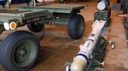 Tên lửa dẫn đường có độ chính xác cao Brimstone-2 của Anh được cung cấp cho Ukraine hôm 28/11 (Ảnh: Sina).