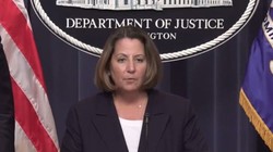 Bà Lisa O. Monaco Phó Tổng chưởng lý (Thứ trưởng Bộ Tư pháp) Mỹ công bố tin bắt giữ Anatoly Lykodymov (Ảnh: AP).