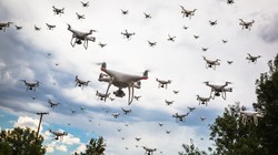 Dự án AMASS của Mỹ sẽ gây ra nguy cơ khôn lường nếu con người để mất quyền kiểm soát các thiết bị quân sự không người lái (Ảnh: Shutterstock).