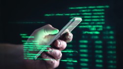 Hãng bảo mật thông tin McAfee đã phát hiện 38 ứng dụng Android có phần mềm quảng cáo độc hại trên Google Play (Ảnh: Chinatimes).