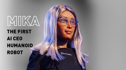 Robot AI Mika, Giám đốc điều hành công ty đầu tiên trên thế giới (Ảnh: Nbd)