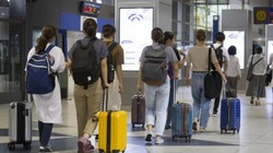 Đi du lịch nước ngoài bắt đầu nóng lên ở Trung Quốc vào dịp nghỉ lễ Quốc khánh kéo dài 8 ngày (Ảnh: Sohu)