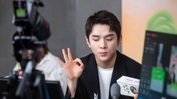 Lý Giai Kỳ (Austin Li), KOL trở thành tỉ phú nhờ livestream bán hàng trên mạng (Ảnh: Toutiao)