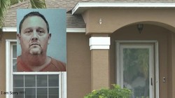 Daniel Warren, kẻ bị cáo buộc dùng AI phạm tội tình dục với trẻ em (Ảnh: CBS)