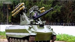 Một mẫu xe chiến đấu không người lái AI Uranus-9 của Nga (Ảnh: Sohu)