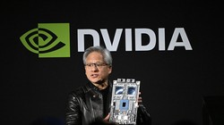 Ngày 13/11/2024, ông Jensen Huang tuyên bố tại Tokyo sẽ xây dựng Nhà máy sản xuất chip lớn nhất ở Nhật. Ảnh: Guancha.