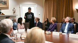 Ông Musk nói tại Hội nghị nội các bản thân đã nhiều lần nhận tin nhắn dọa giết. Ảnh: NYT.