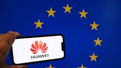 Tập đoàn viễn thông Trung Quốc Huawei bị nghi ngờ dính vào vụ án đưa hối lộ một số nghị sĩ Nghị viện châu Âu. Ảnh: Getty.