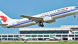 Chính phủ Trung Quốc đã ra lệnh các công ty hàng không ngừng tiếp nhận máy bay của Boeing và phụ tùng, linh kiện máy bay của các công ty Mỹ. Ảnh: DPA