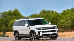 Hyundai Santa Fe 2024 ra mắt, giá cao nhất 1,365 tỷ đồng. 