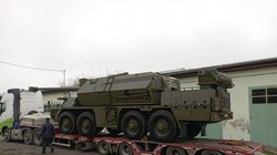 Slovakia chuyển giáo pháo tự hành bánh lốp Zuzana 2 cho quân đội Ukraine. Ảnh Bộ quốc phòng Slovakia
