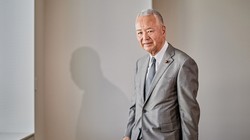 Akira Amari, kiến trúc sư chính sách phát triển công nghệ chip Nhật Bản. Ảnh Shoko Takayasu/Bloomberg