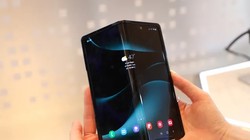 Nguyên mẫu màn hinh Samsung gập 360o mới. Ảnh Samsung Display