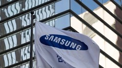 Lá cờ Samsung trước tòa nhà văn phòng Seocho ở Seoul ngày 5/1/2023. Ảnh: Bloomberg