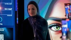 Ả rập Xê út giới thiệu robot Sara, có khả năng nói tiếng Ả rập và nhảy múa các điệu nhảy địa phương. Ảnh Engineering Interesting.