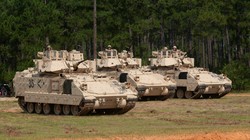 Bradley IFV cho Ukraine. Ảnh: Bộ Quốc phòng Mỹ