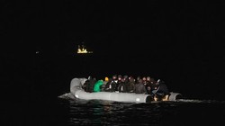 Bộ Nội vụ Anh sử dụng UAV để phát hiện và giám sát người nhập cư bất hợp pháp. Ảnh Bloomberg.