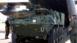Xe thiết giáp Stryker do Mỹ sản xuất đã tập kết ở Đức, chuẩn bị chuyển giao cho Ukraine. Ảnh TopWar