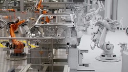 Nhà máy áo của BMW, song sinh kỹ thuật số của nhà máy thật đang xây dựng ở Hungary. Ảnh Nvidia.