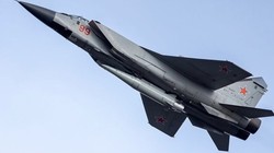 Máy bay tiêm kích hạng nặng MiG-31D, được cho là mang tên lửa chống vệ tinh. Ảnh Military Russia. 