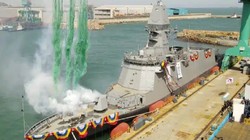 Khinh hạm FX Batch III lớp Chungnam, chiến hạm bán Aegis đầu tiên của Hải quân Hàn Quốc. Ảnh HHI