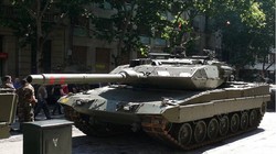 Xe tăng Leopard của Tây Ban Nha chuẩn bị đến Ukraine. Ảnh minh họa TopWar