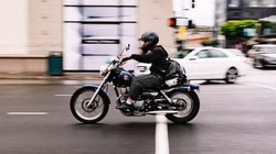 Ride Vision, hệ thống cảnh báo an toàn hỗ trợ AI đầu tiên trên thế giới. Ảnh NoCamels