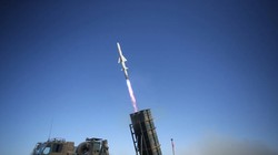 Type 12 Tên lửa hành trình đất đối hạm (SSM) gắn trên xe tải của Mitsubishi Heavy Industries. Ảnh Military Leak