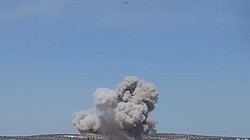 Không quân Nga không kích thánh chiến ở Idlib, Syria. Ảnh Within Syria. 