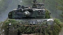 Xe tăng chủ lực Leopard 2 A4 do công ty Rheinmetall của Đức sản xuất. Ảnh Military Leak