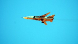 Máy bay ném bom chiến trường Su-24MK2 không quân Syria. Ảnh South Front