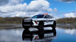 Chevy Blazer EV Xe cảnh sát truy đuổi (PPV) do General Motors chế tạo. Ảnh minh họa Chevrolet