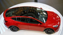 Xe điện Model Y Tesla. Ảnh Samsul Said/Bloomberg