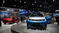 Nguyên mẫu xe điện Dolphin tại Triển lãm ô tô Paris ở Paris, Pháp ngày 17 tháng 10 năm 2022. Ảnh Reuters/Stephane Mahe.