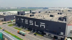 Không ảnh nhà máy Thượng Hải Gigafactory của Tesla ở ngoại ô thành phố Thượng Hải, Trung Quốc, tháng 7/2021. Ảnh Vcg/Tập đoàn Visual Trung Quốc/ Getty Images