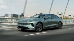 Chiếc sedan điện Nio ET7. Ảnh Nio
