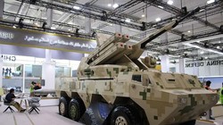 Tổ hợp phòng không di động LD35 tích hợp pháo tự động 35 mm, tên lửa phòng không và vũ khí laser. Ảnh Army Recognition