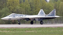 Máy bay tiêm kích tàng hình thế hệ 5 Su-57. Ảnh Military Watch.